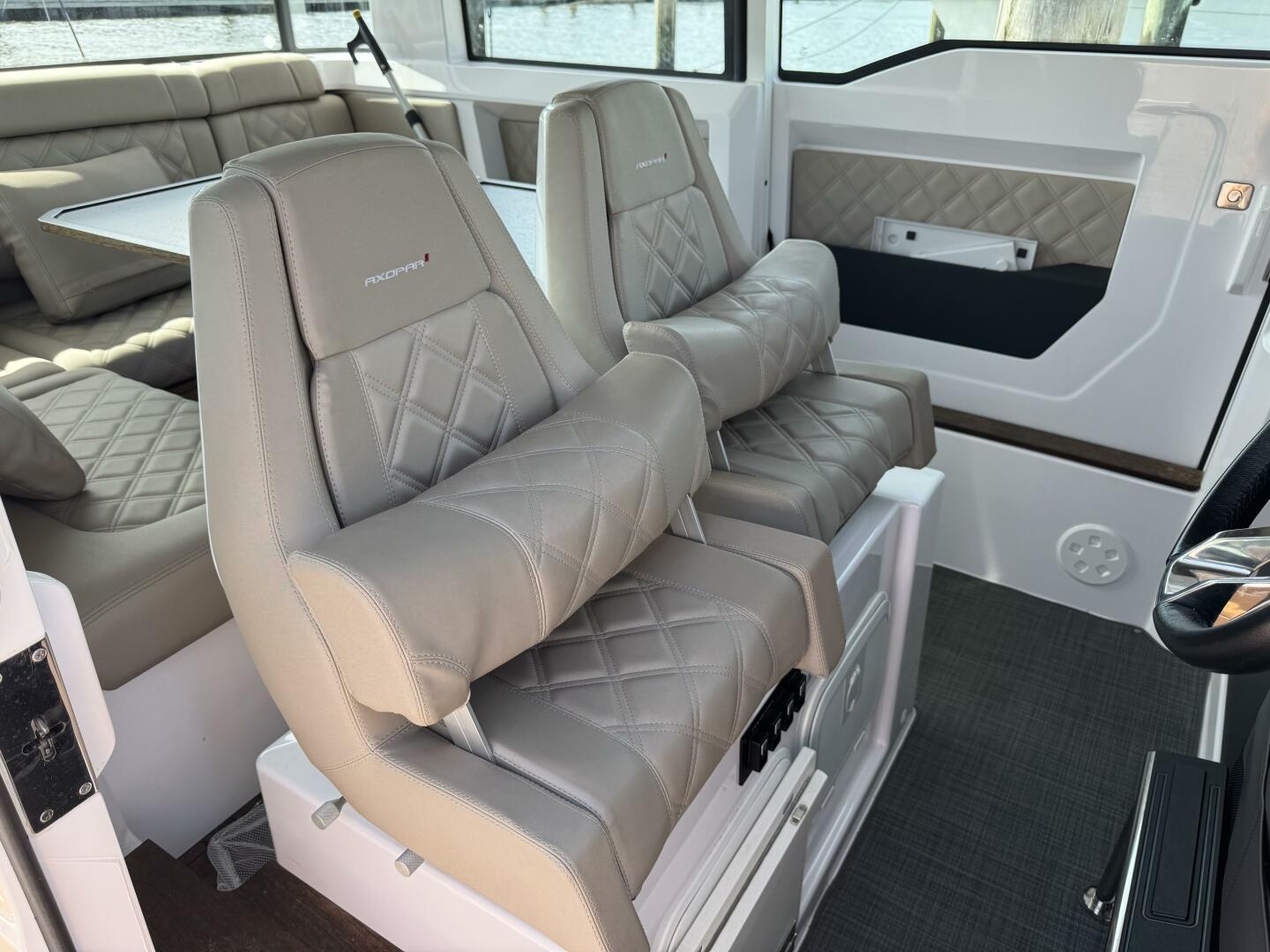37ft Axopar Yacht For Sale