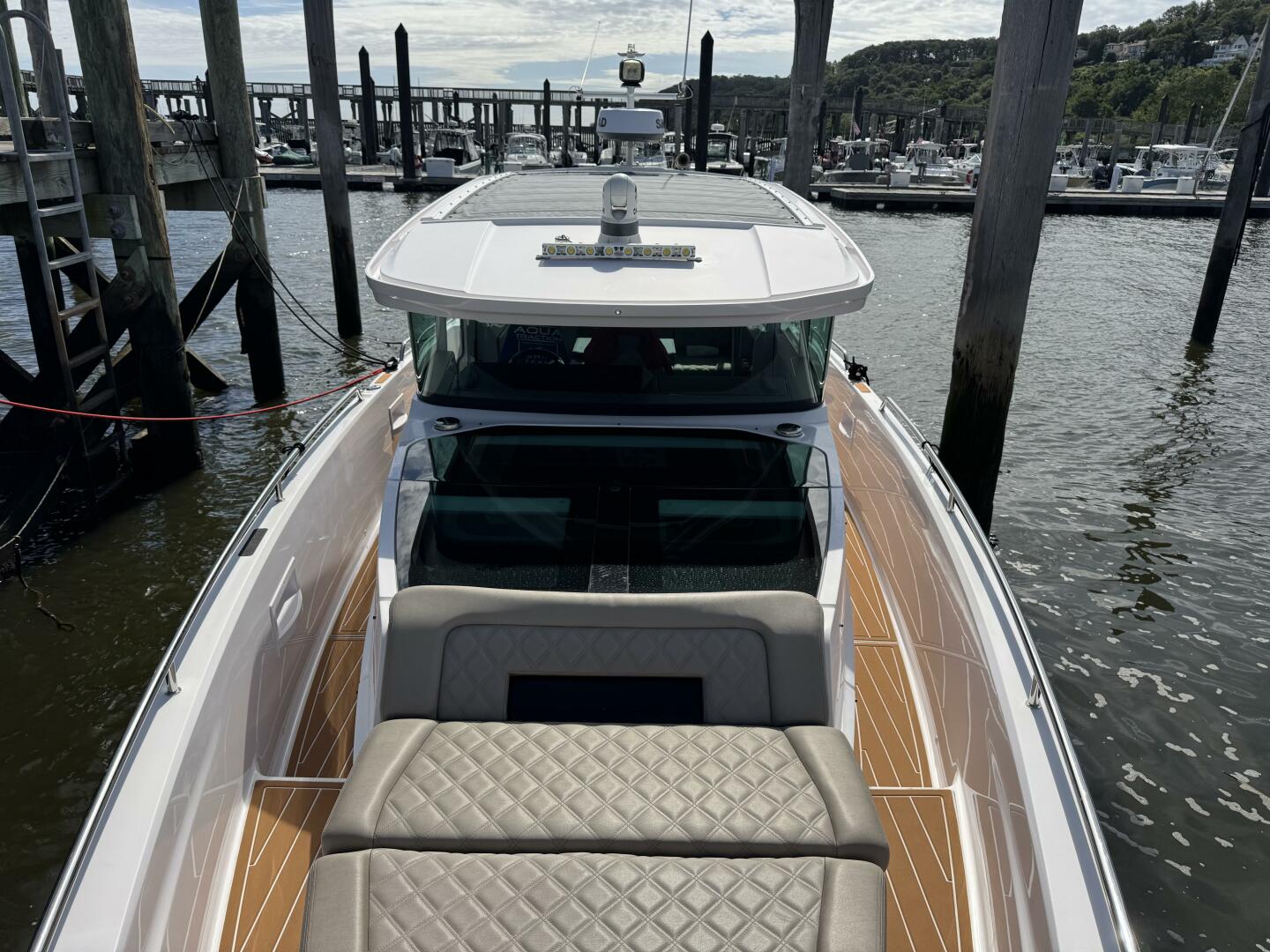 37ft Axopar Yacht For Sale