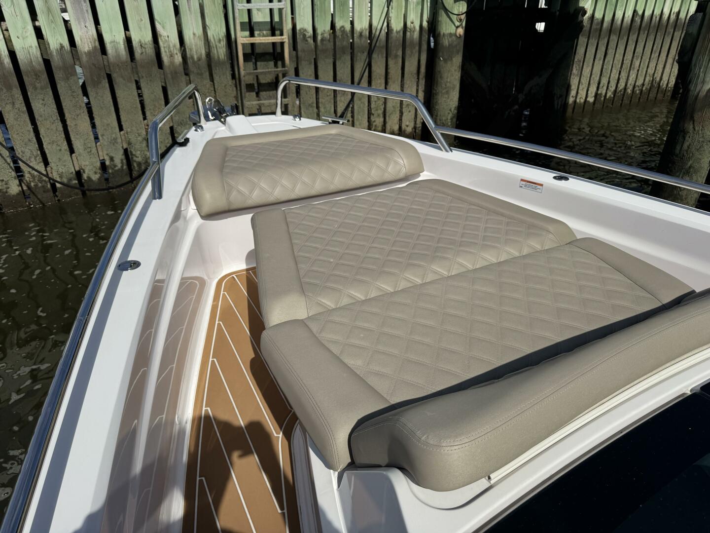 37ft Axopar Yacht For Sale