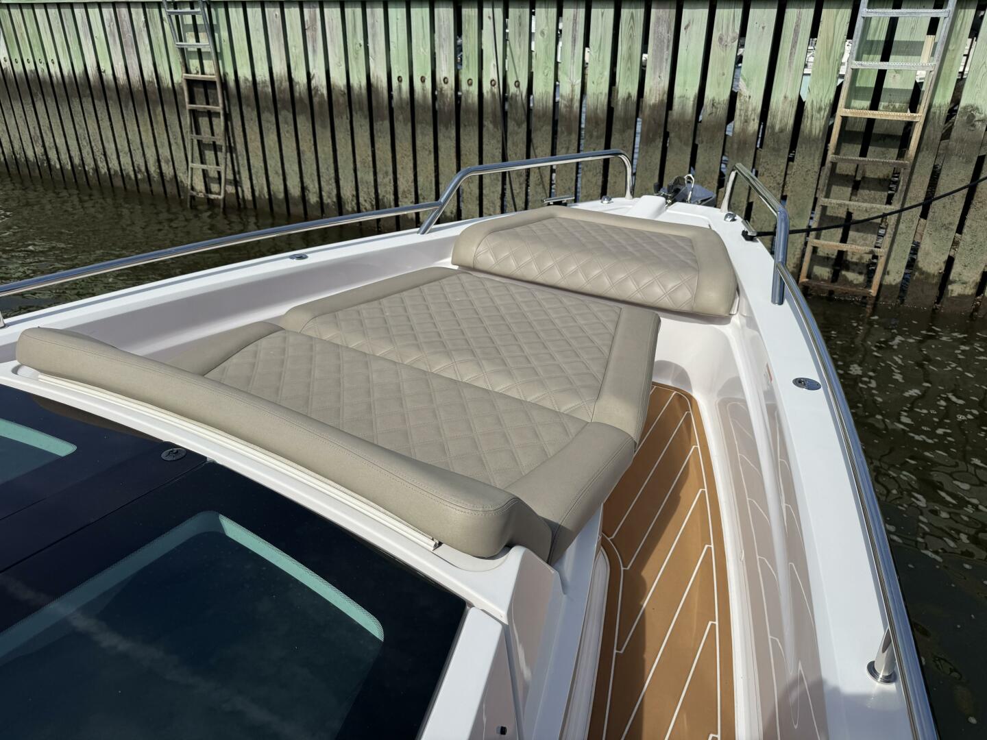 37ft Axopar Yacht For Sale