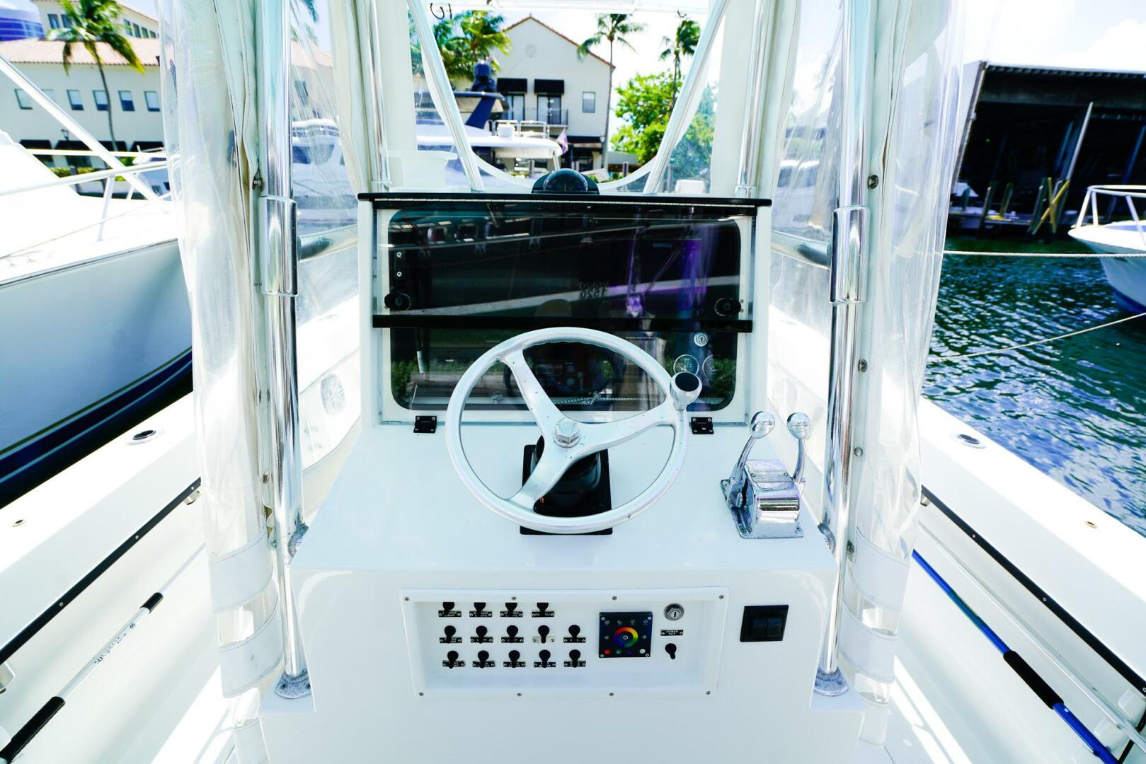 GET REEL 28ft Whitewater Yacht For Sale