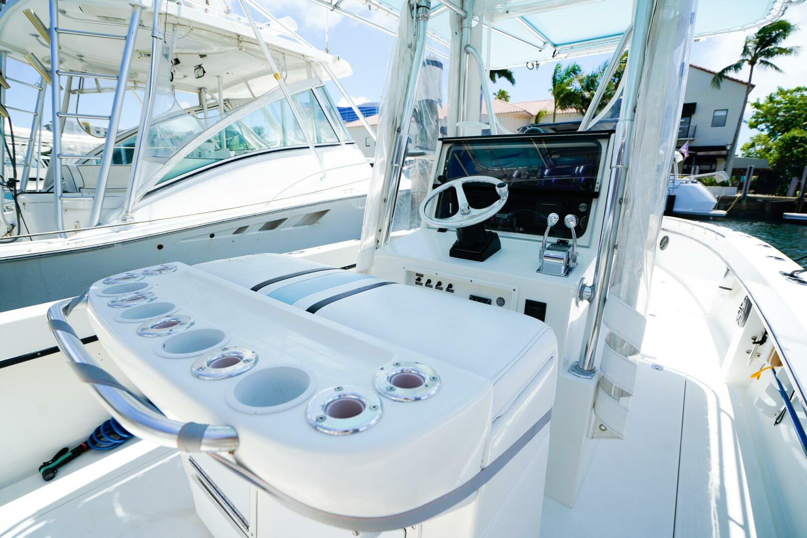 GET REEL 28ft Whitewater Yacht For Sale