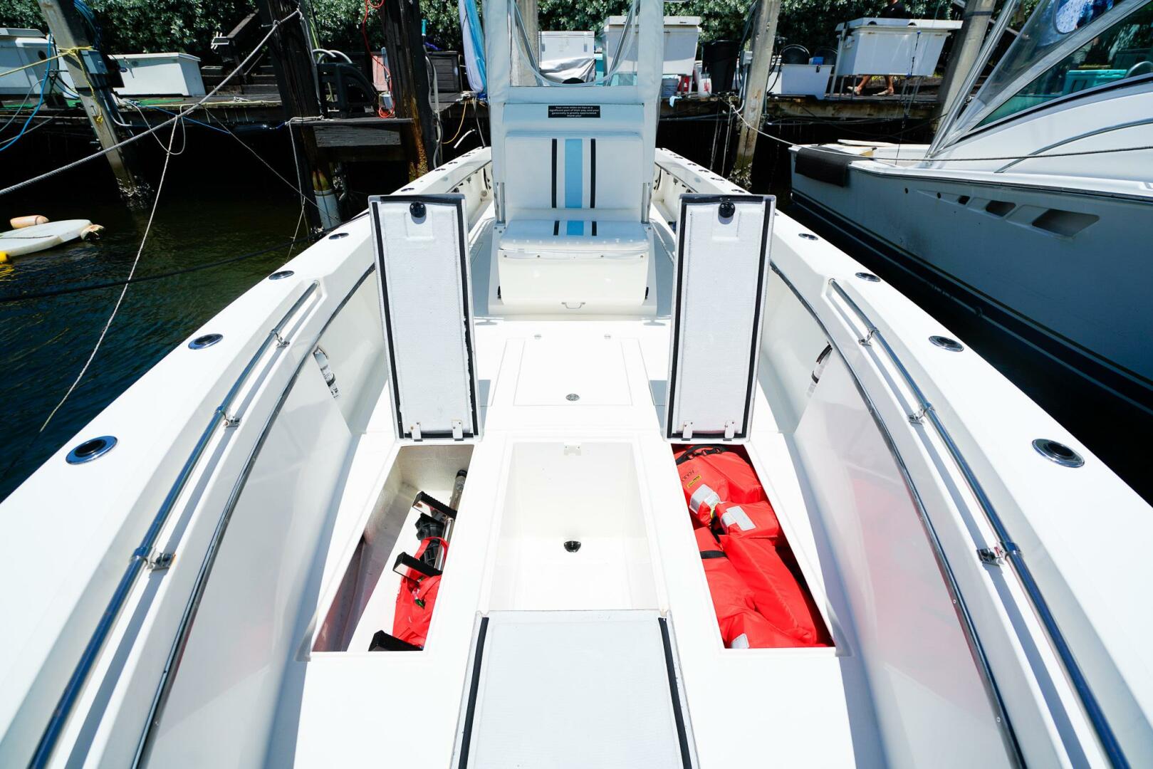 GET REEL 28ft Whitewater Yacht For Sale
