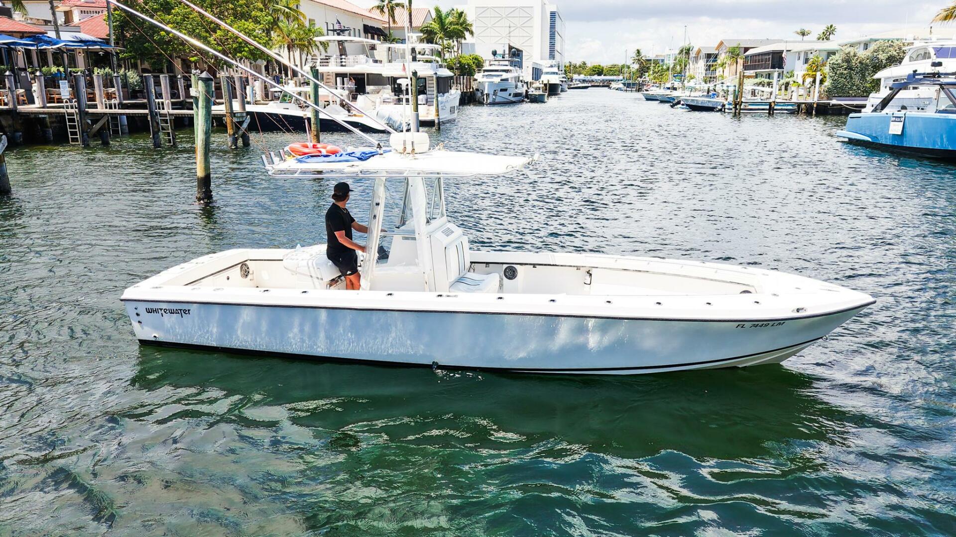 GET REEL 28ft Whitewater Yacht For Sale