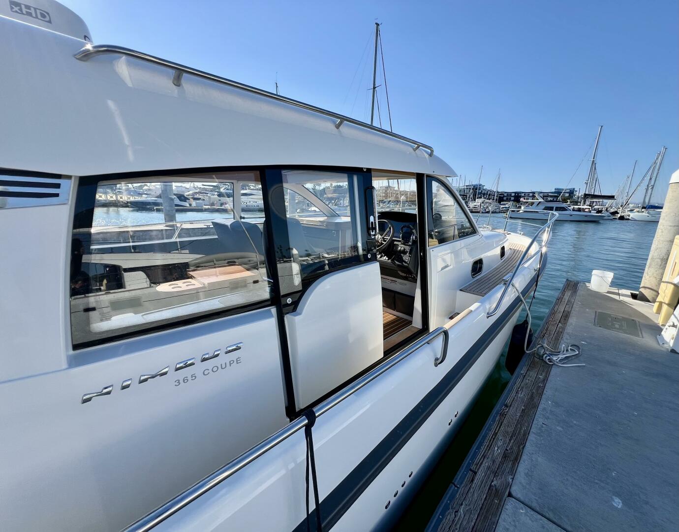 Kala 38ft Nimbus Yacht For Sale