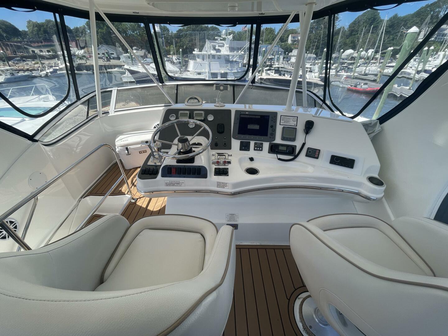 38ft Silverton Yacht For Sale