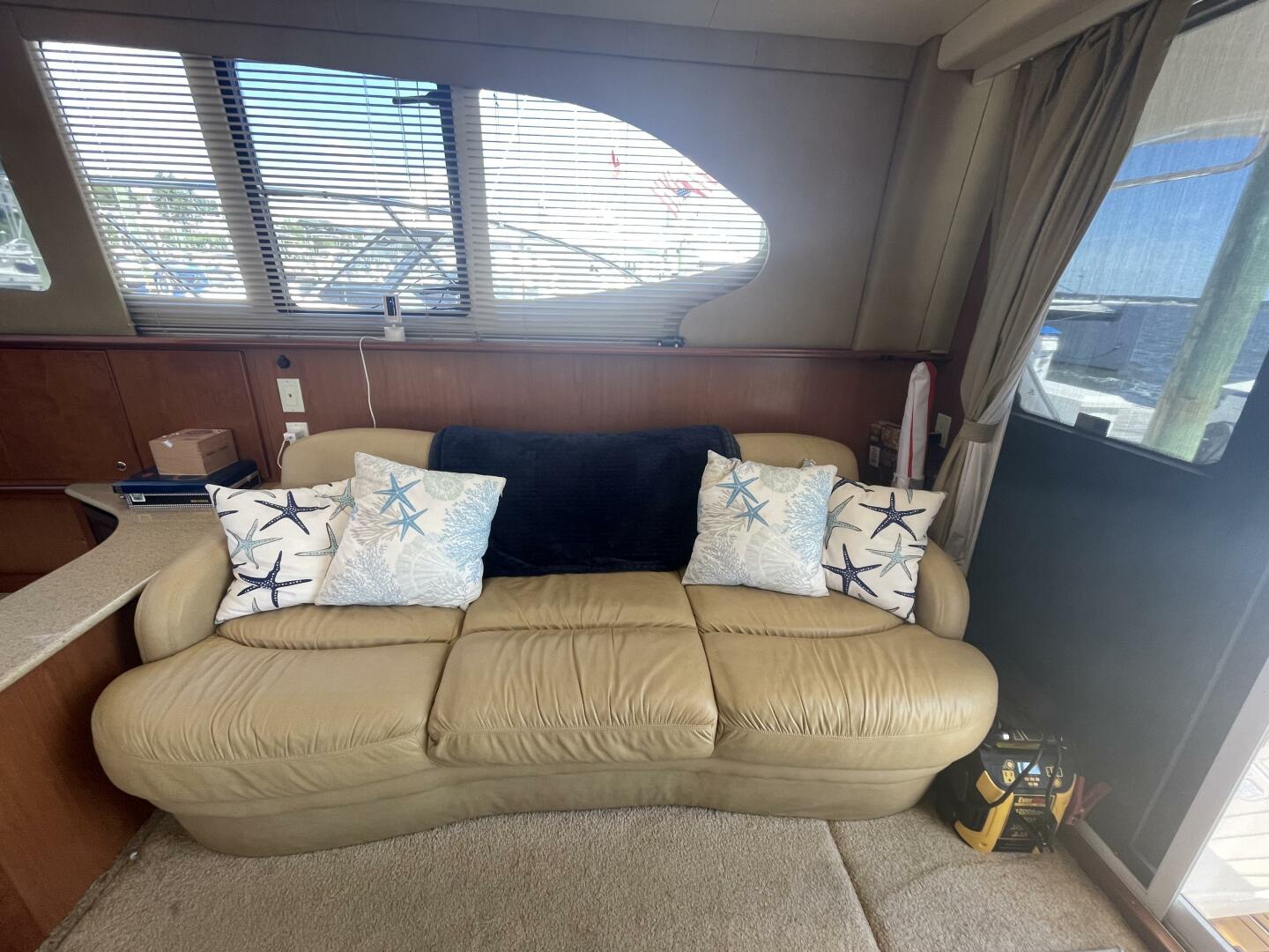 38ft Silverton Yacht For Sale