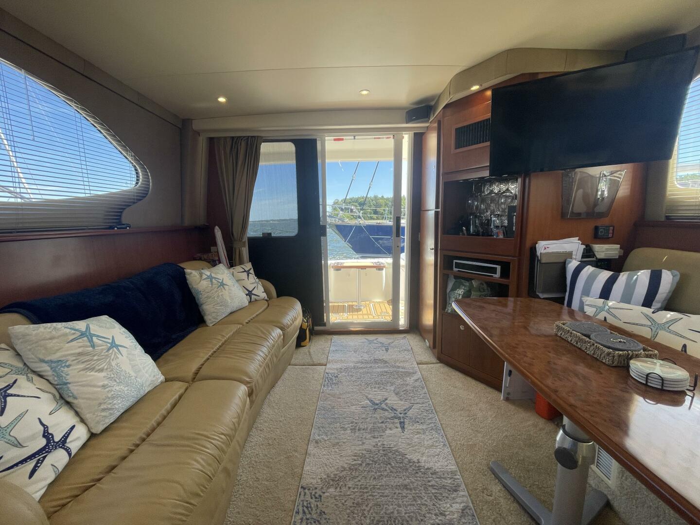 38ft Silverton Yacht For Sale