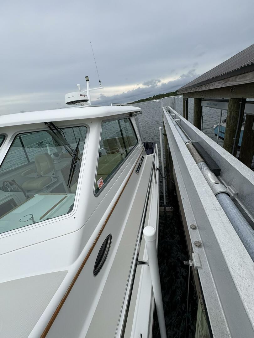 34ft Back Cove Yacht For Sale