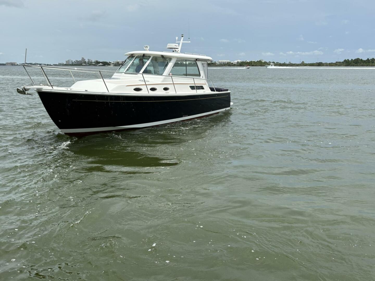 34ft Back Cove Yacht For Sale