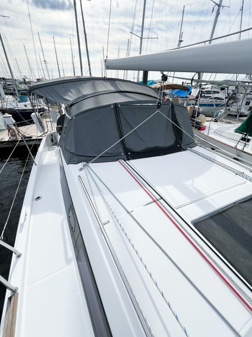 SILVER GIRL 41ft Jeanneau Yacht For Sale