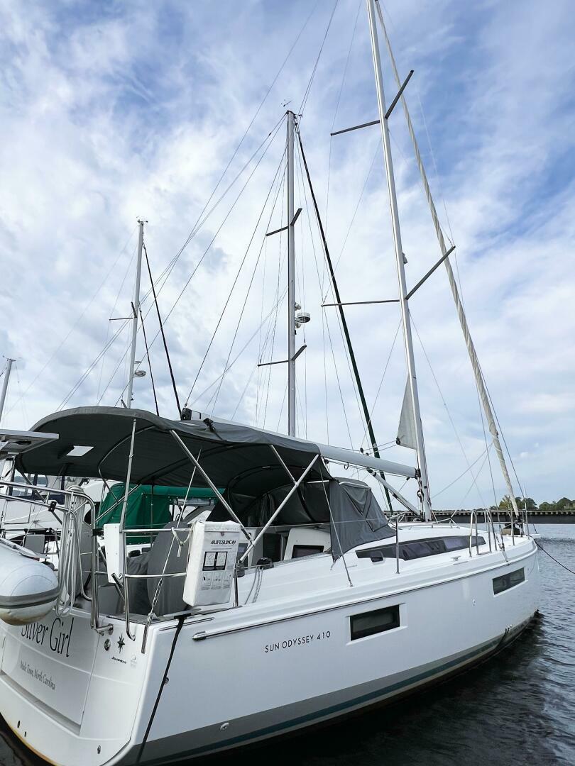 SILVER GIRL 41ft Jeanneau Yacht For Sale