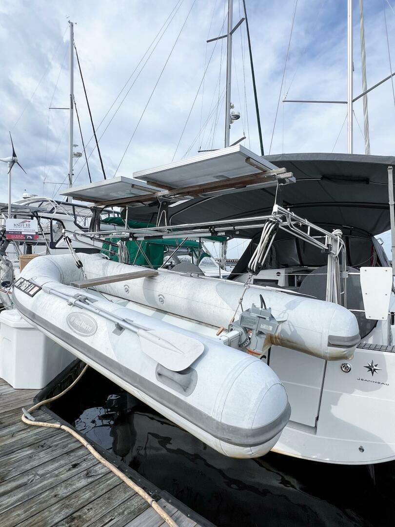 SILVER GIRL 41ft Jeanneau Yacht For Sale