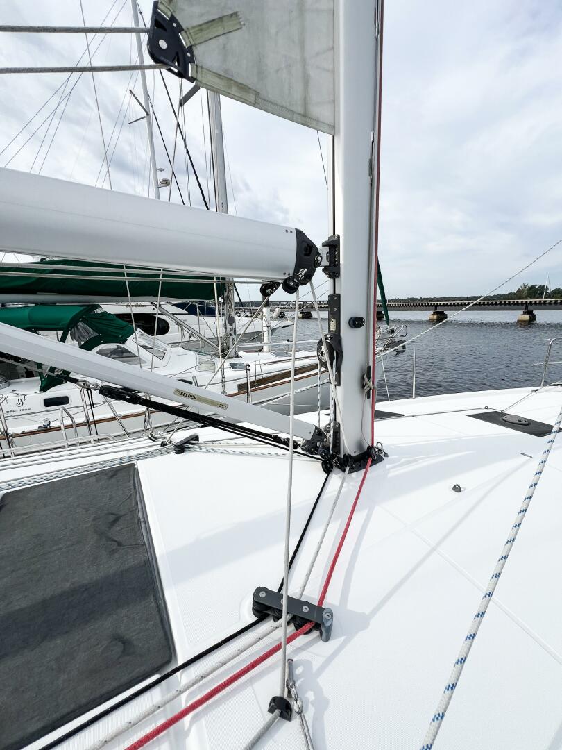 SILVER GIRL 41ft Jeanneau Yacht For Sale