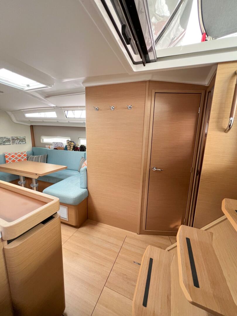 SILVER GIRL 41ft Jeanneau Yacht For Sale