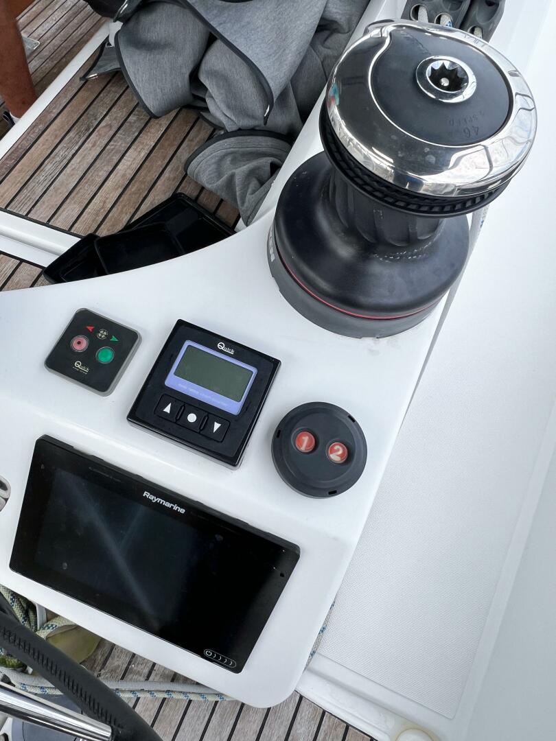 SILVER GIRL 41ft Jeanneau Yacht For Sale