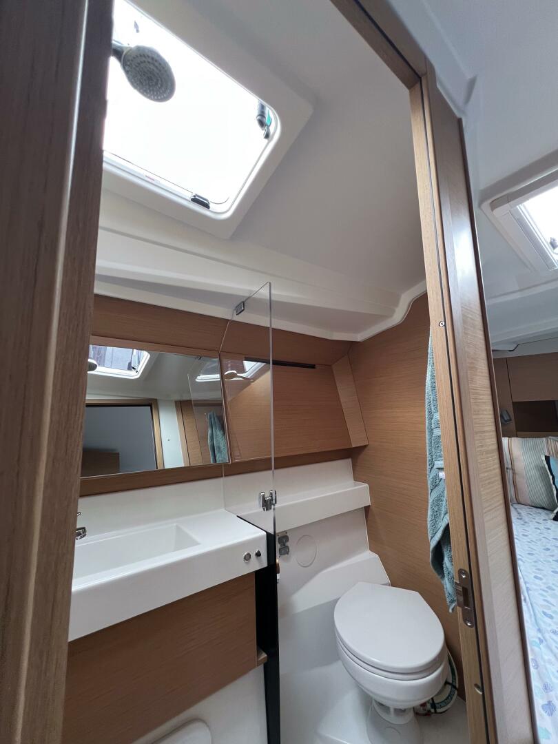 SILVER GIRL 41ft Jeanneau Yacht For Sale