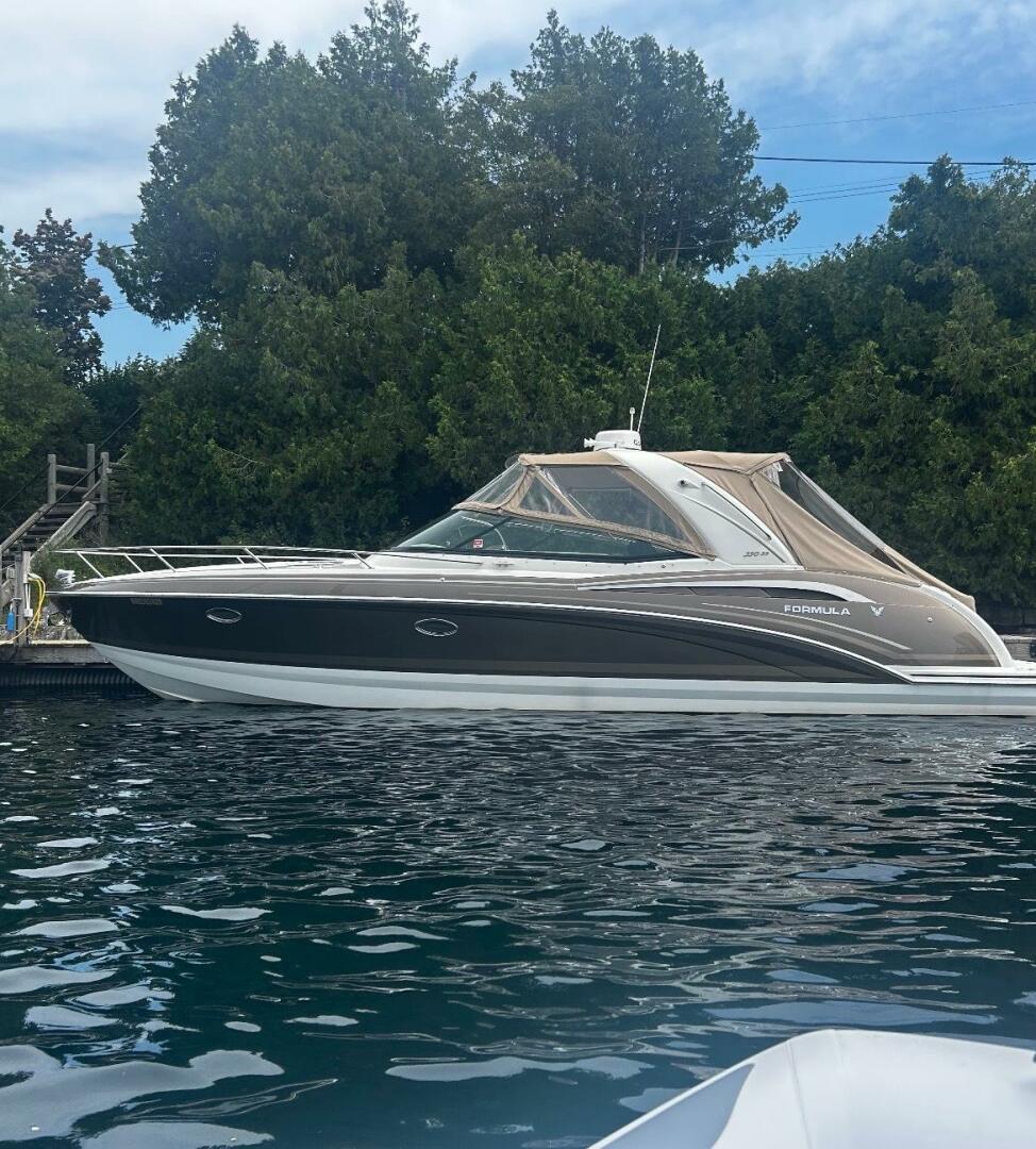 35ft Formula Yacht For Sale