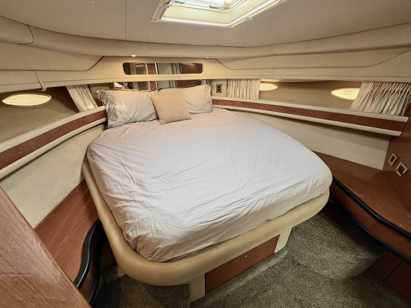 EMPTY POCKETS 46ft Sea Ray Yacht For Sale