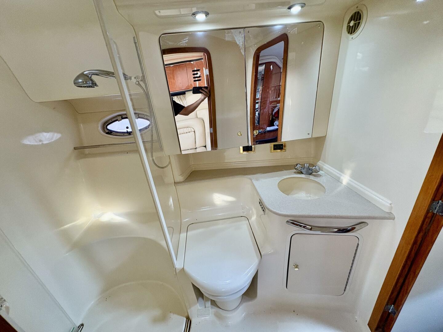EMPTY POCKETS 46ft Sea Ray Yacht For Sale