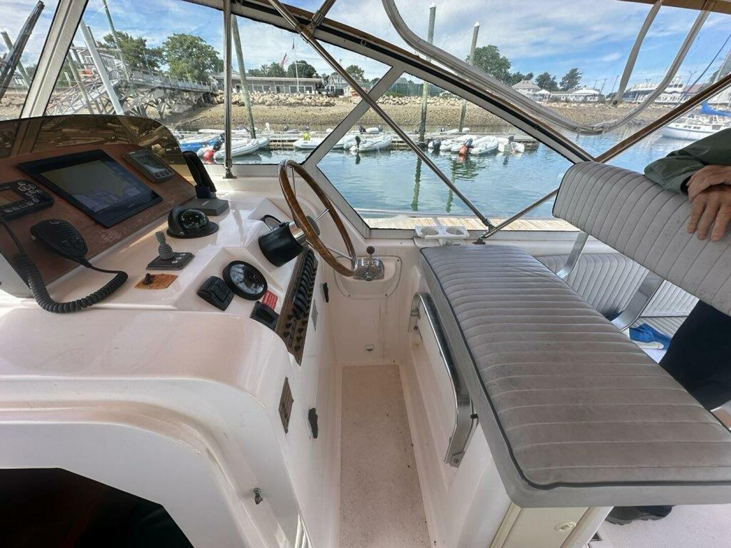 Optimist 34ft Mainship Yacht For Sale