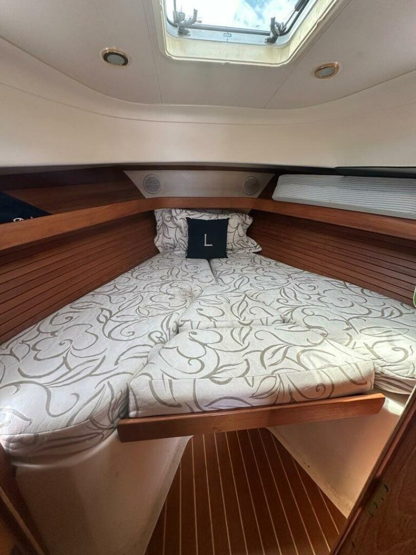 Optimist 34ft Mainship Yacht For Sale