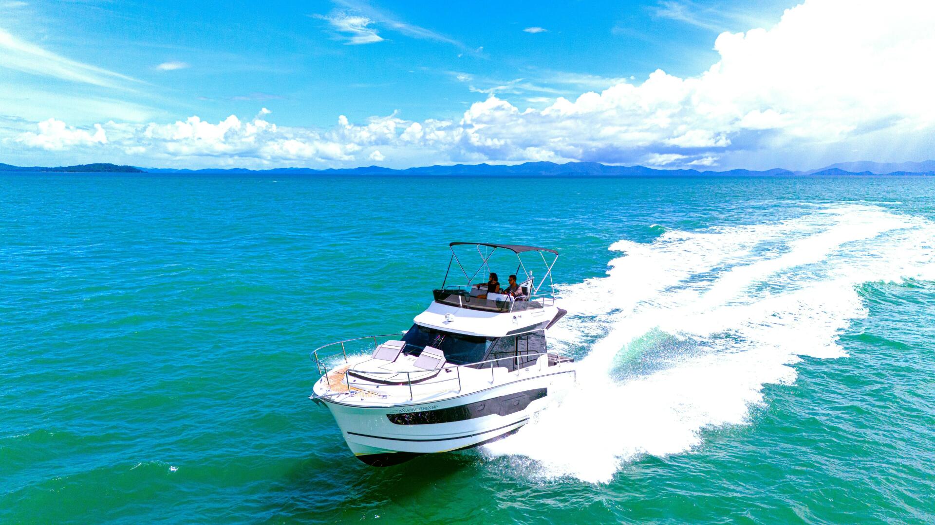 Pong Sang 35ft Jeanneau Yacht For Sale
