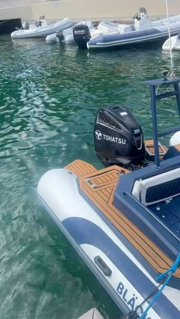 17ft Custom Yacht For Sale