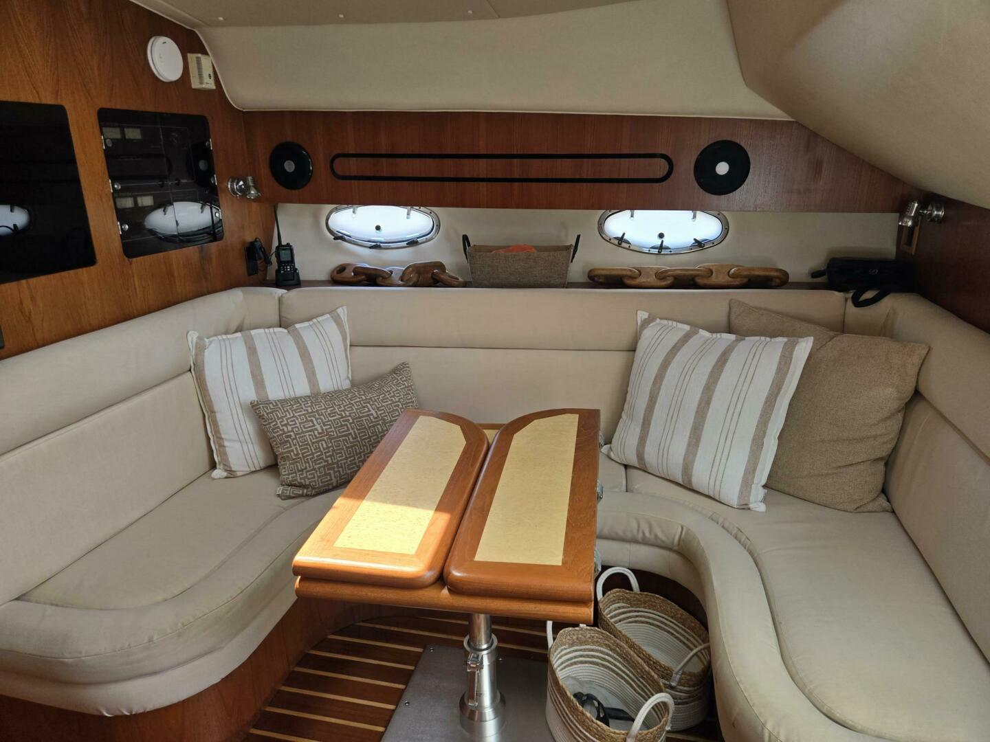JOURNEY 38ft Tiara Yachts Yacht For Sale