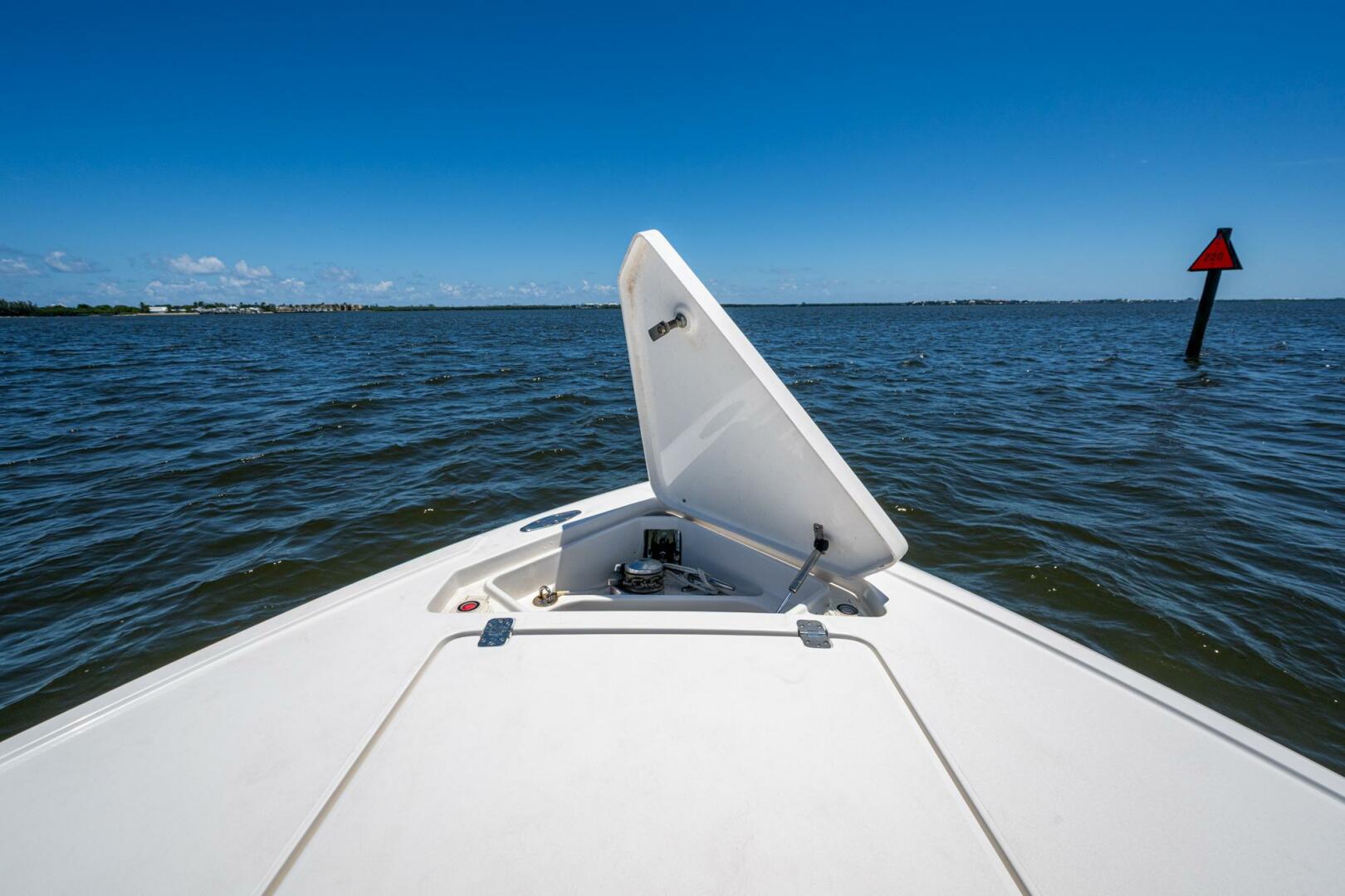 32ft Intrepid Yacht For Sale