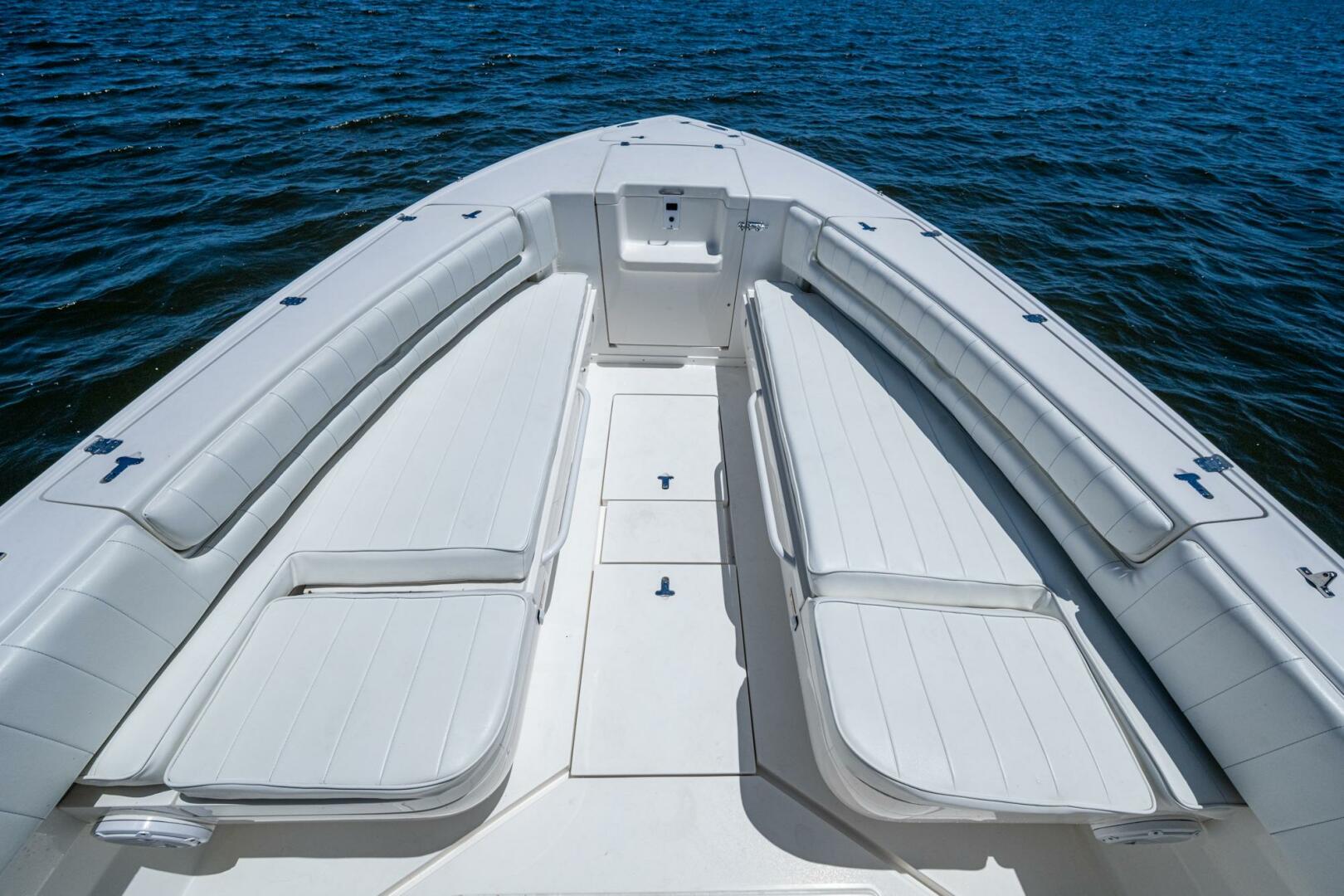 32ft Intrepid Yacht For Sale