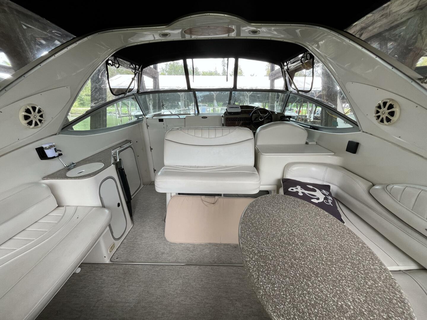Low Fuss 33ft Maxum Yacht For Sale