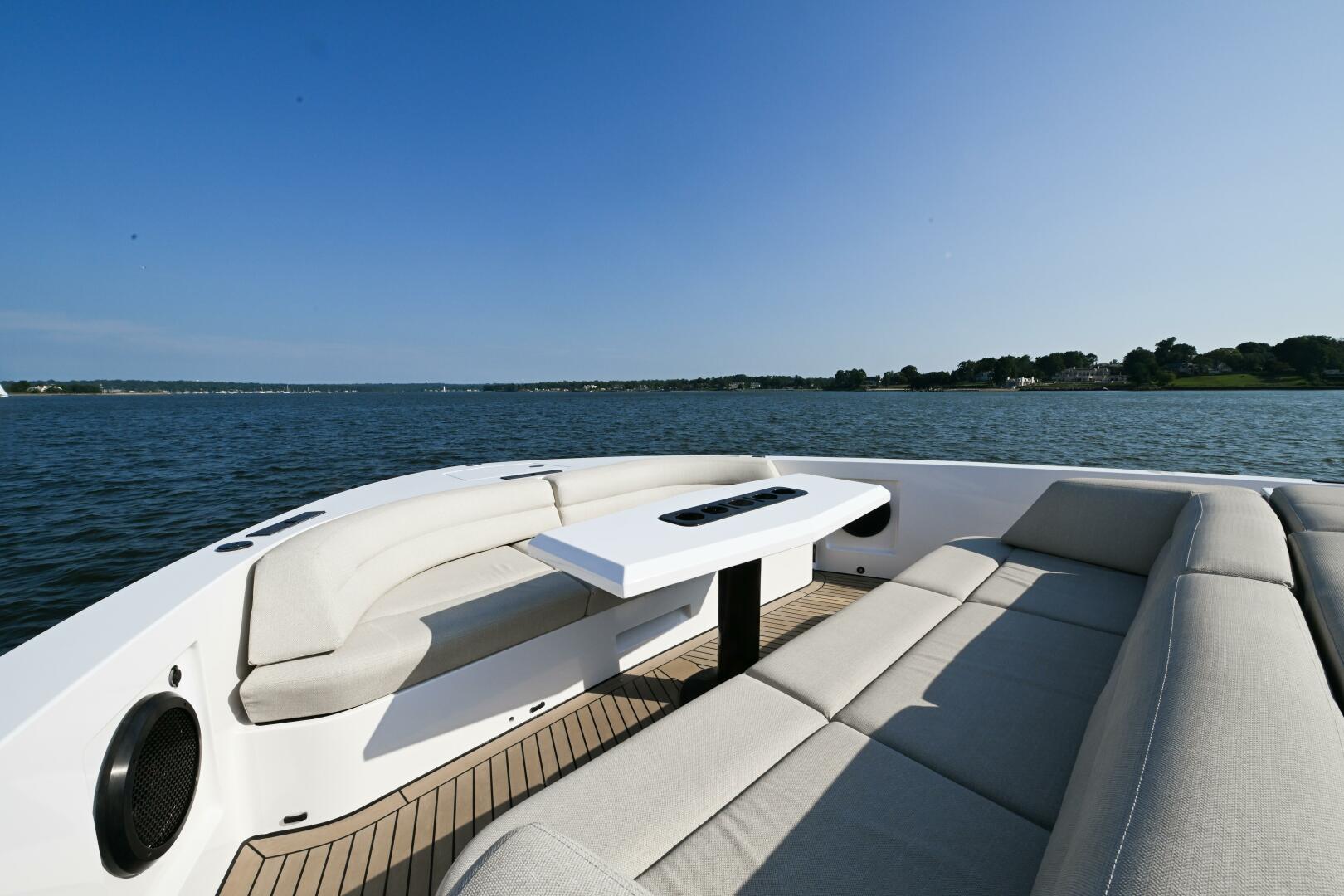 TAKE IT EASY V 58ft Vanquish Yachts Yacht For Sale