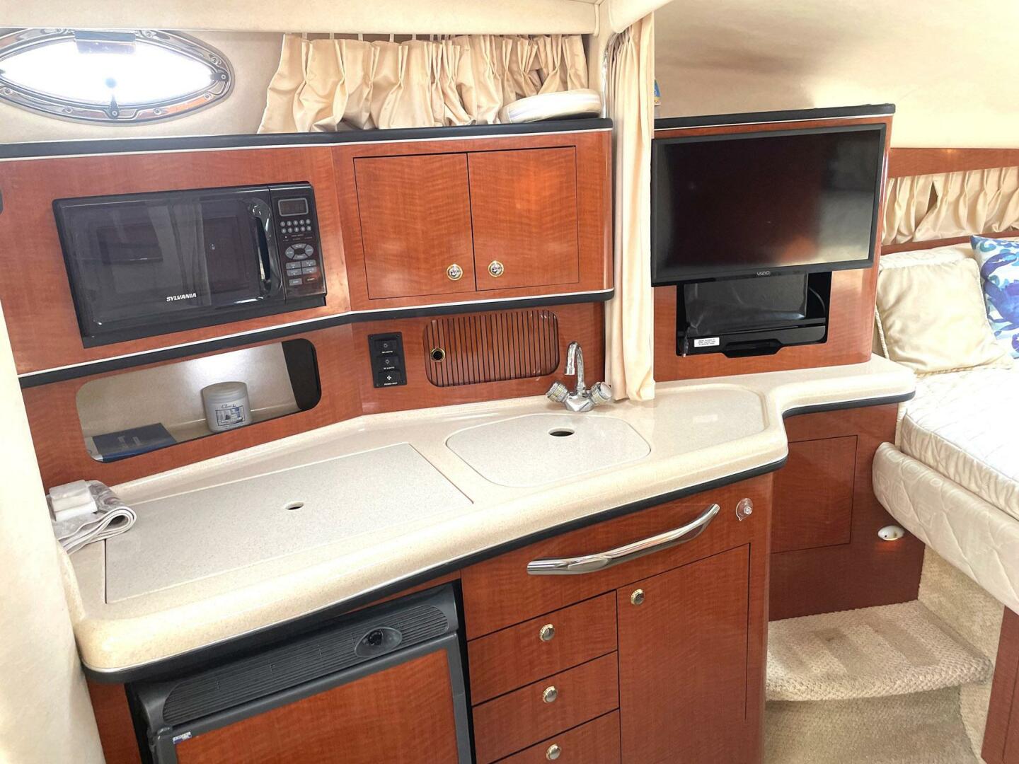 Five O Clock Somewhere II 30ft Sea Ray Yacht For Sale