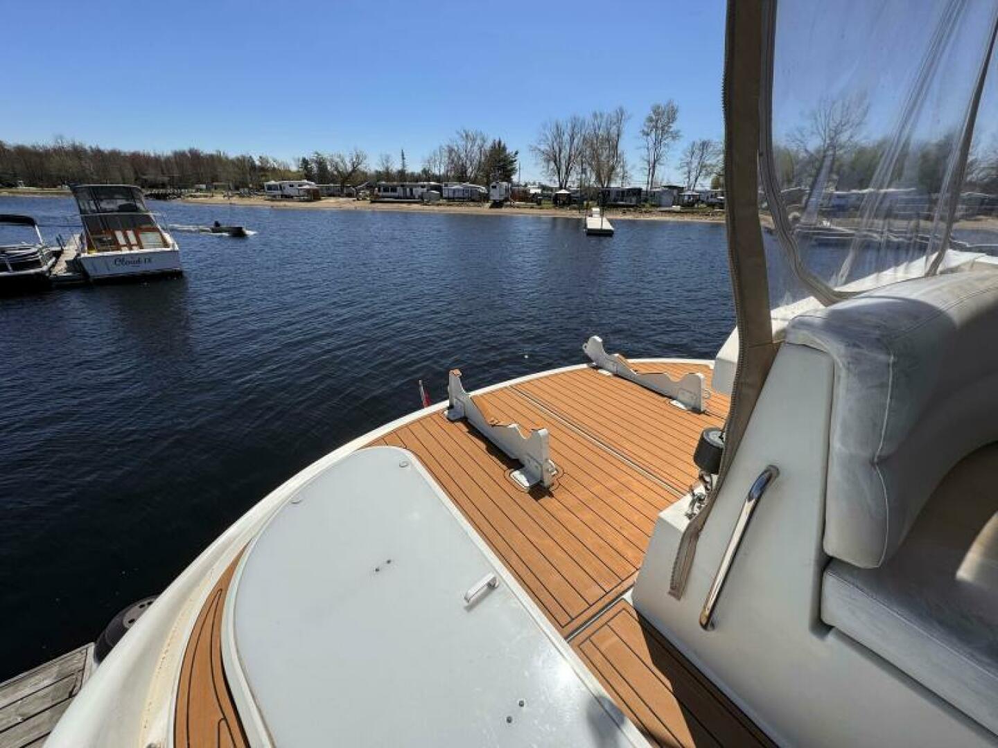46ft Carver Yacht For Sale