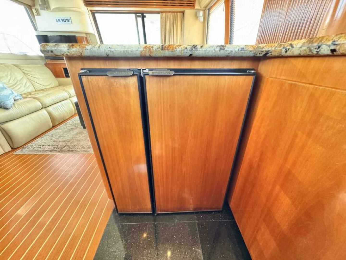 46ft Carver Yacht For Sale