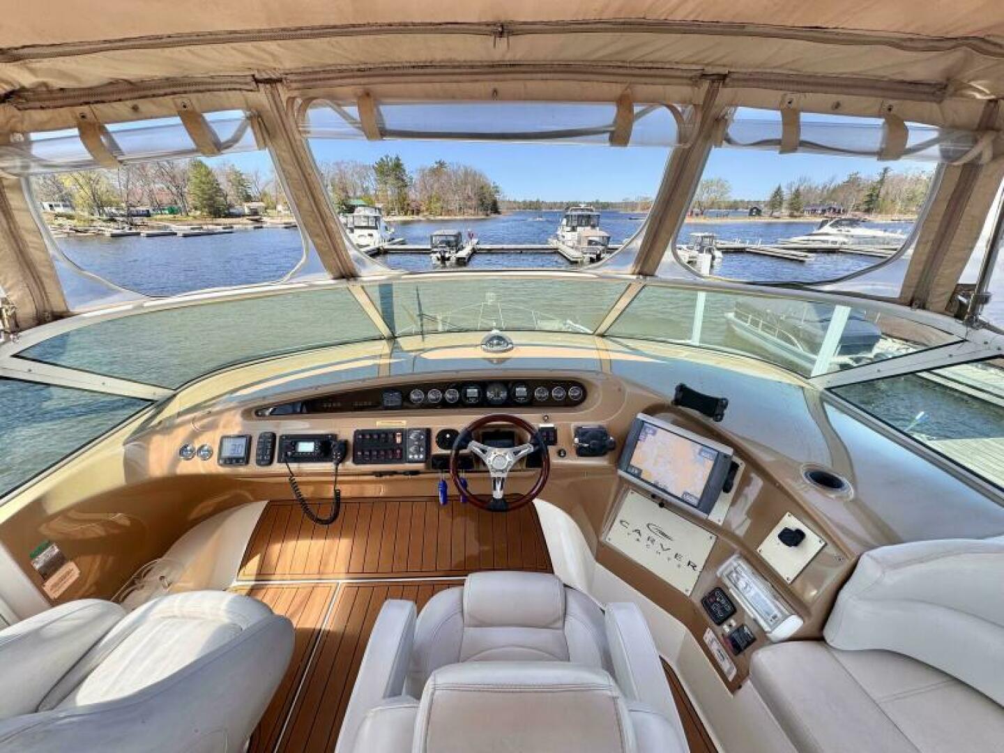 46ft Carver Yacht For Sale