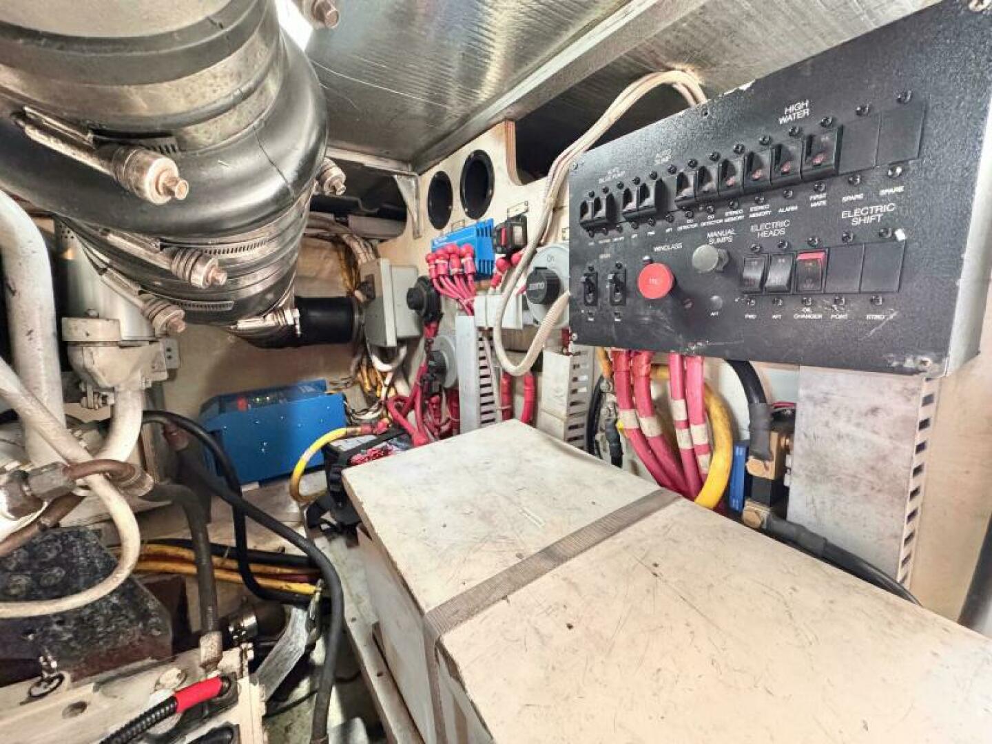 46ft Carver Yacht For Sale