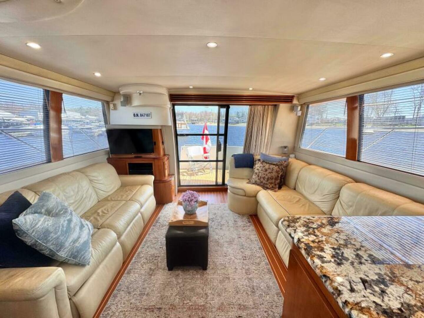 46ft Carver Yacht For Sale