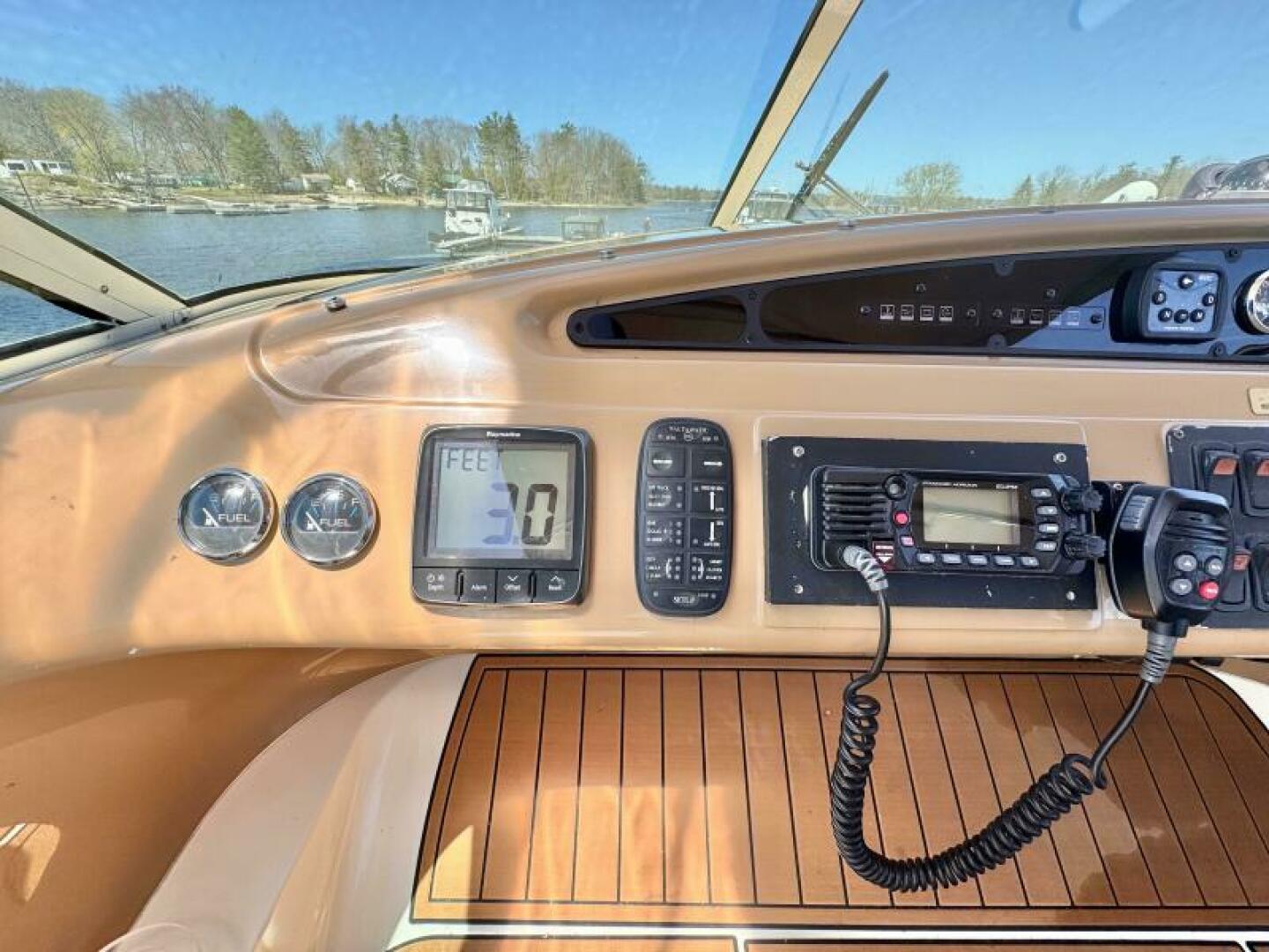 46ft Carver Yacht For Sale
