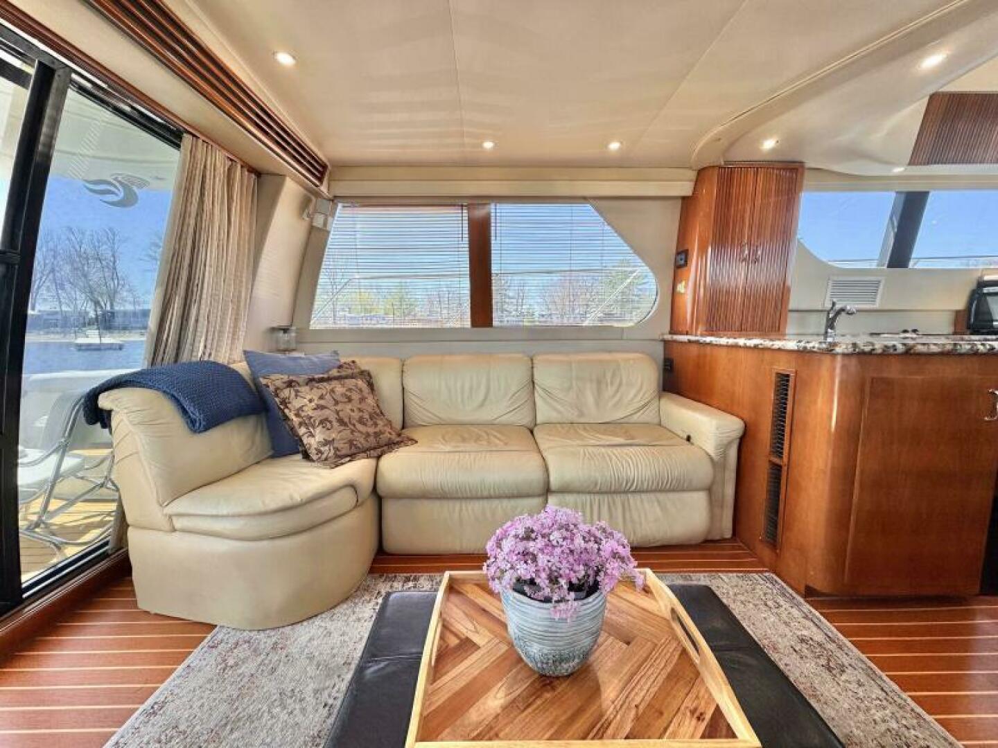 46ft Carver Yacht For Sale