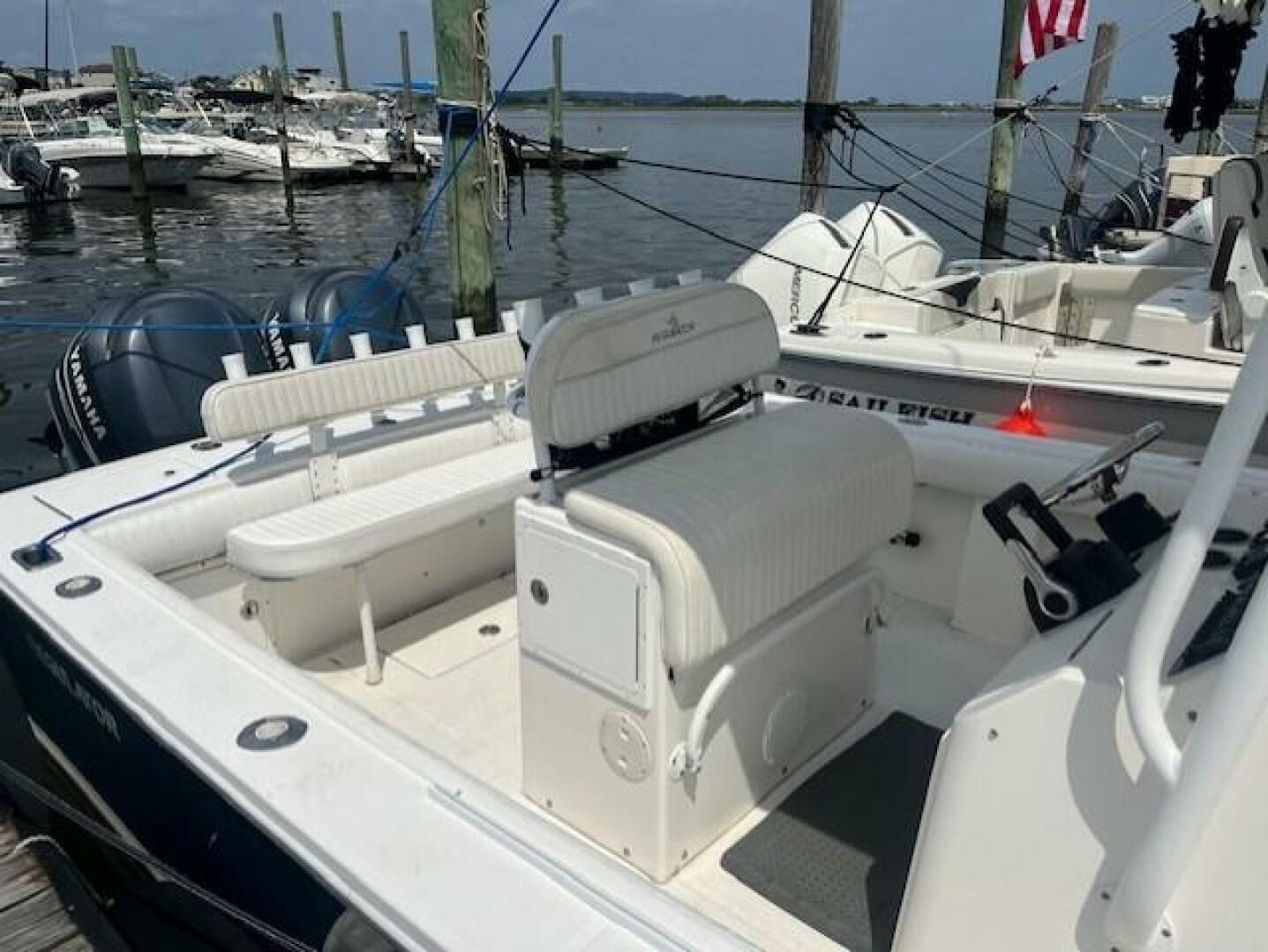 26ft Regulator Yacht For Sale