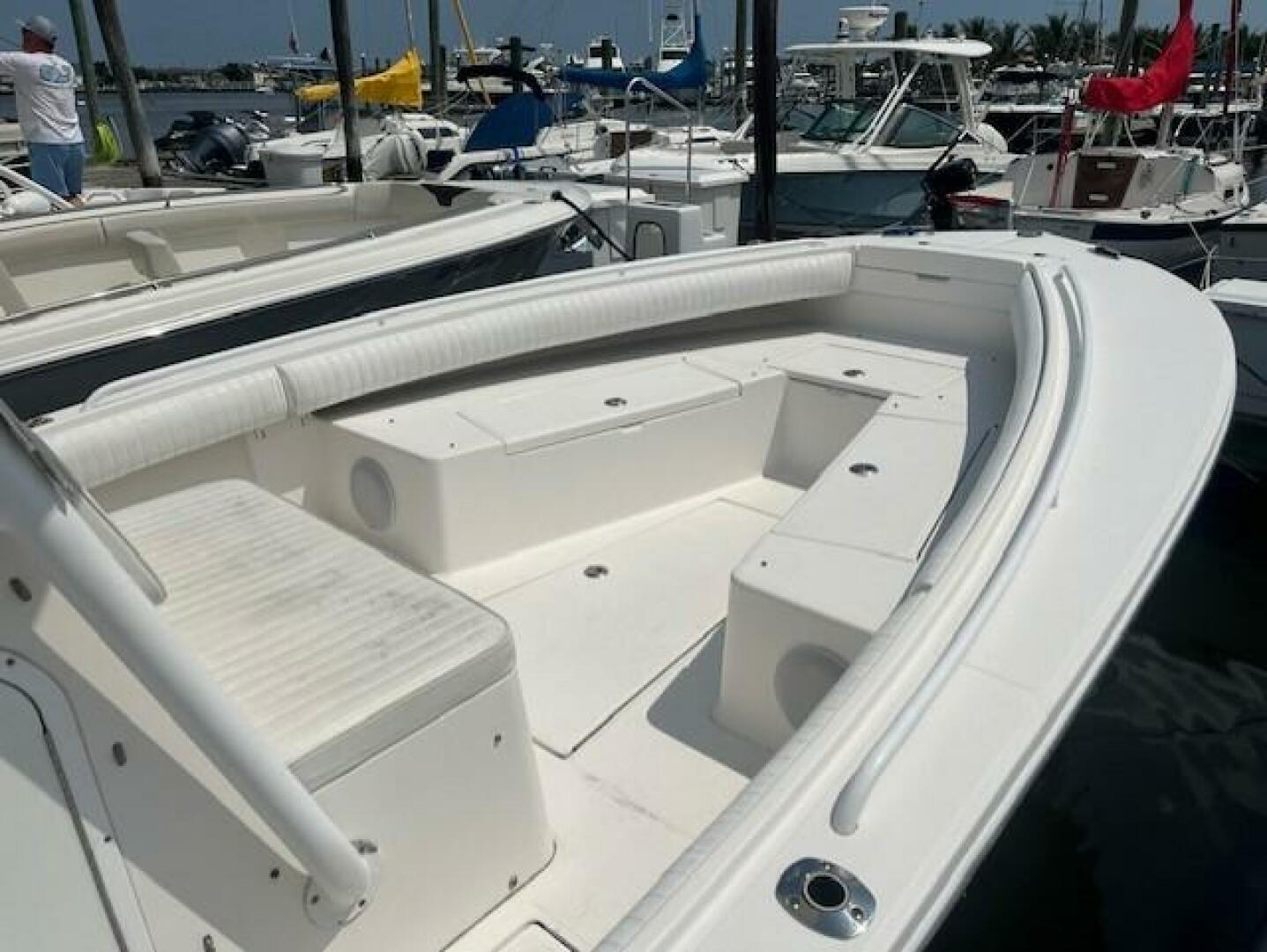 26ft Regulator Yacht For Sale