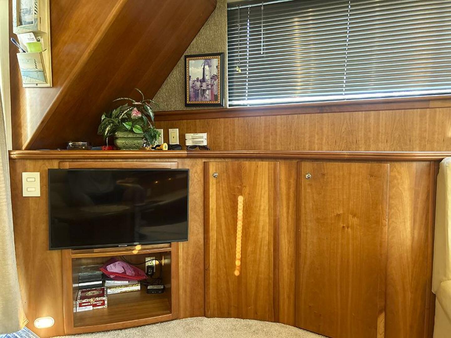 42ft Silverton Yacht For Sale