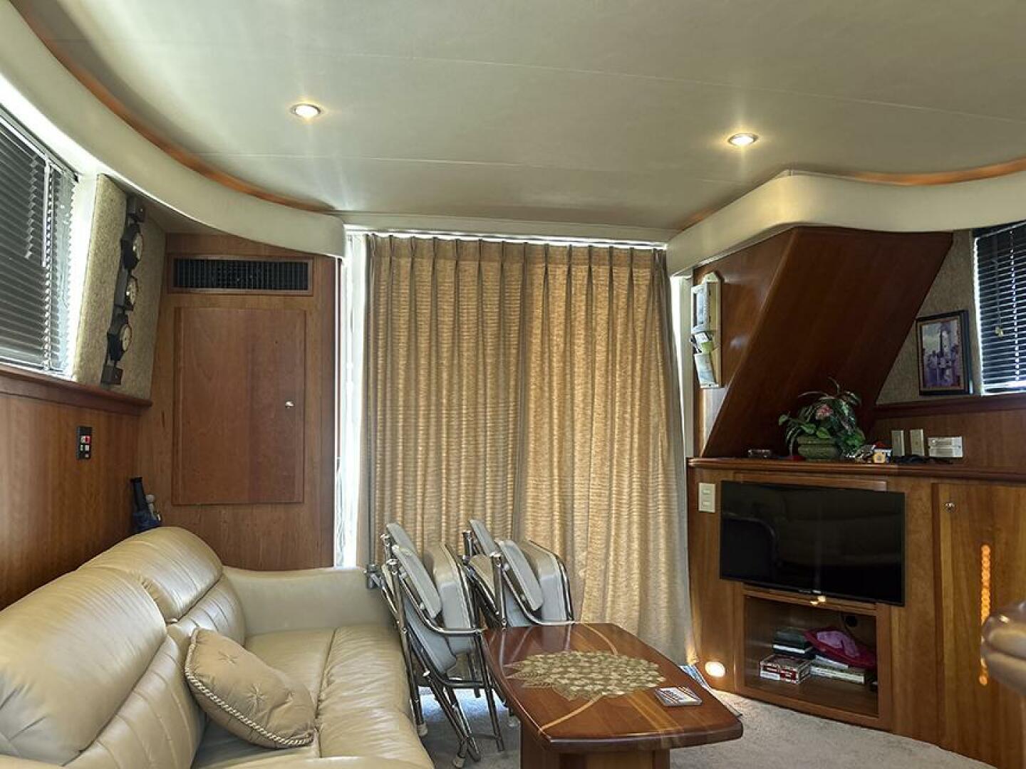 42ft Silverton Yacht For Sale