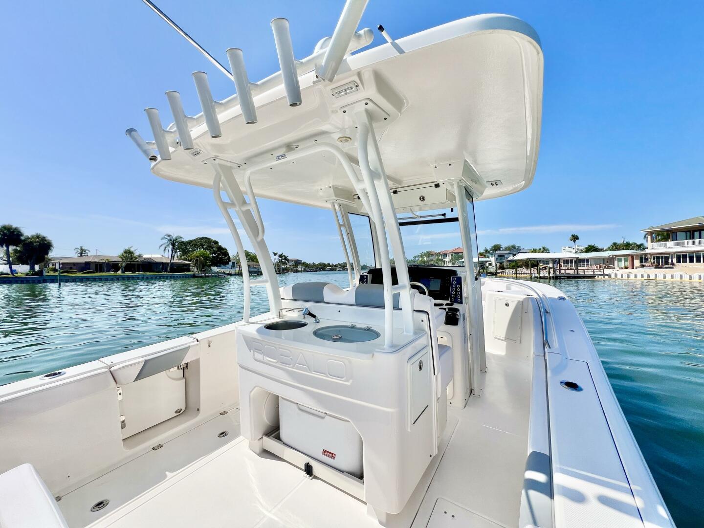 30ft Robalo Yacht For Sale