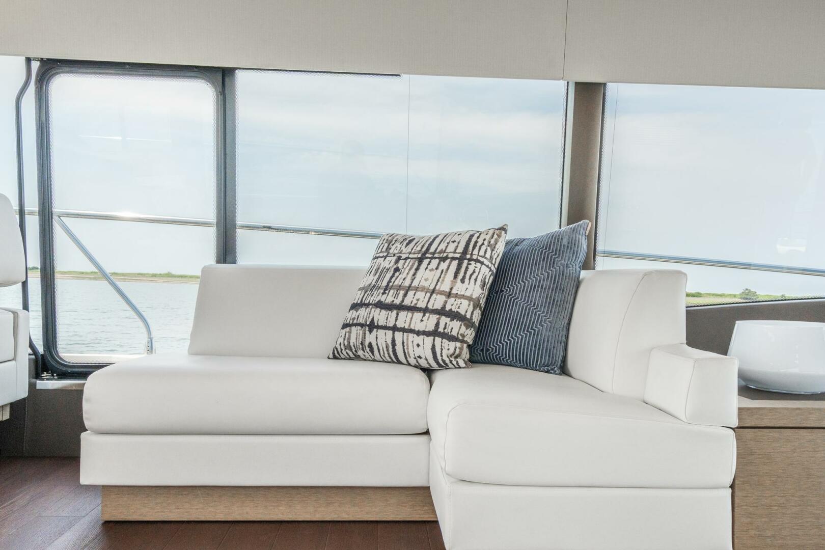 52ft Prestige Yacht For Sale