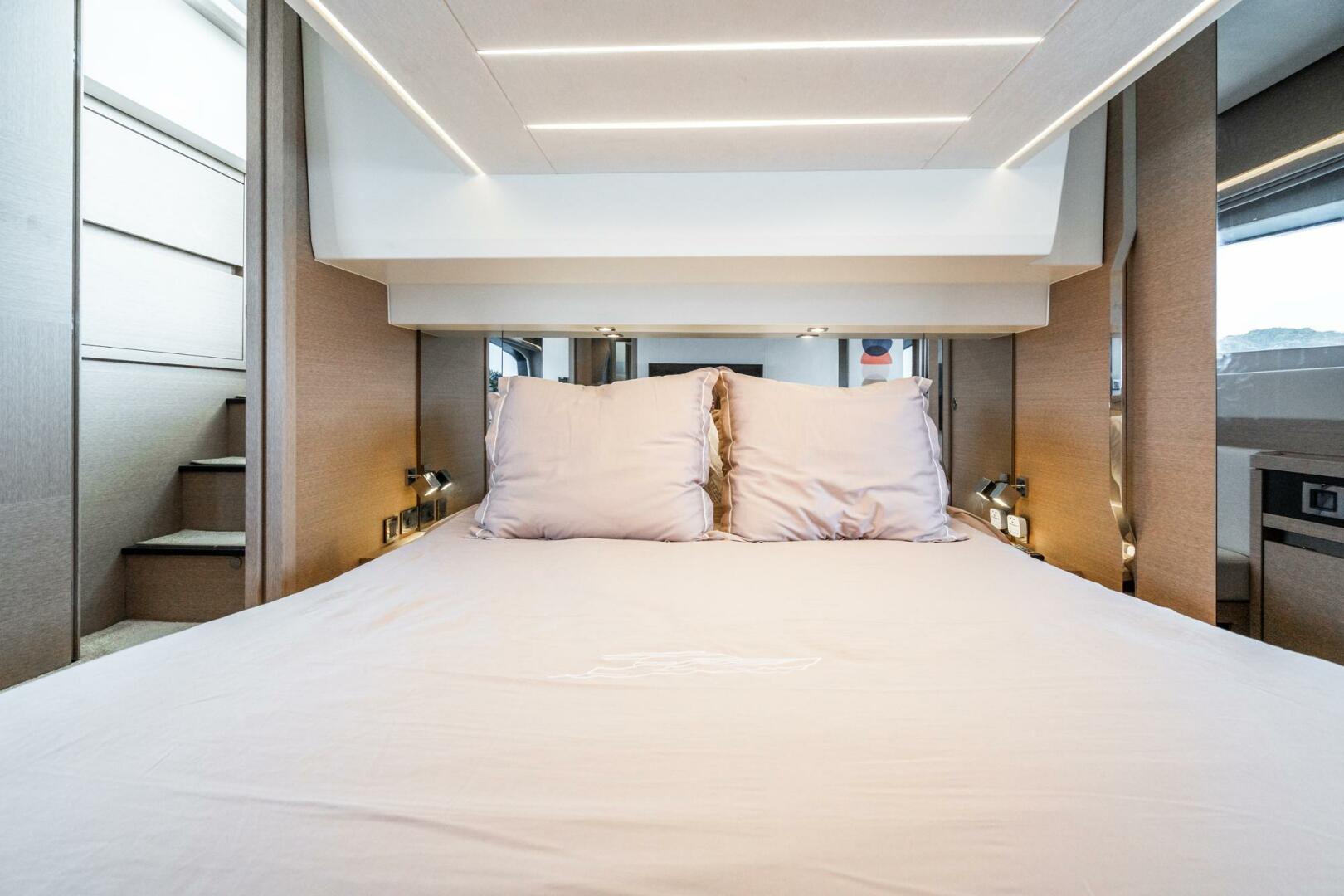 52ft Prestige Yacht For Sale