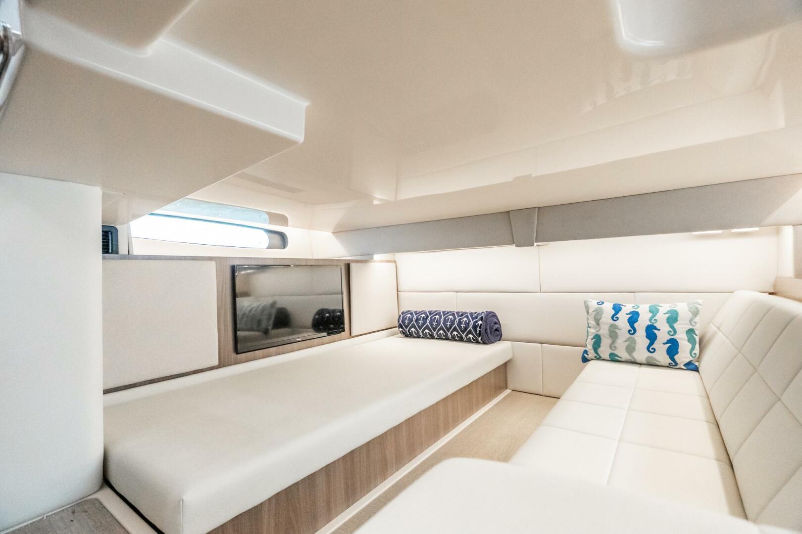 DA BETTER BOAT 36ft Regal Yacht For Sale