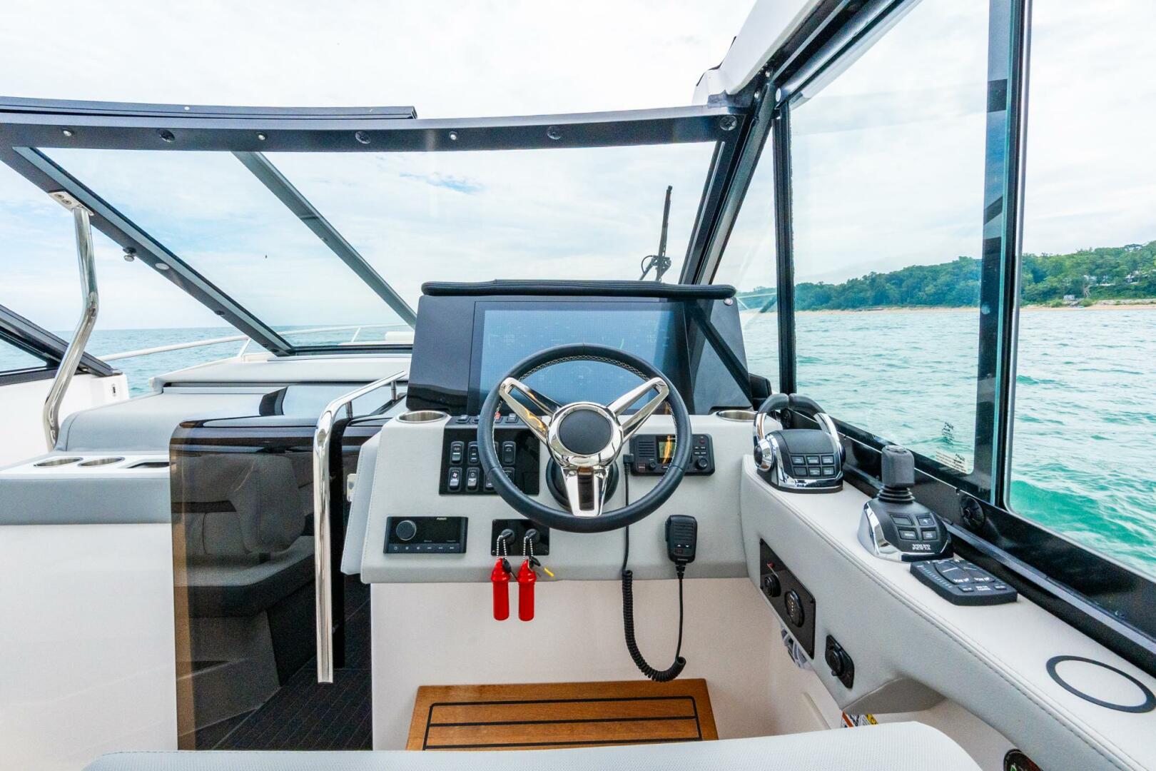 DA BETTER BOAT 36ft Regal Yacht For Sale